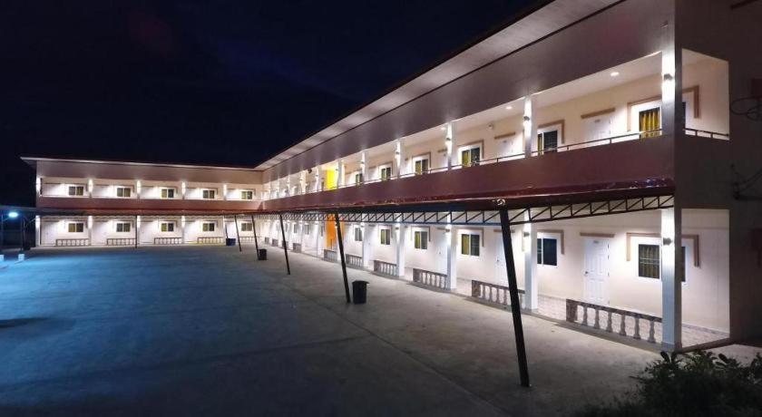 The Phant Hotel Surin Buitenkant foto